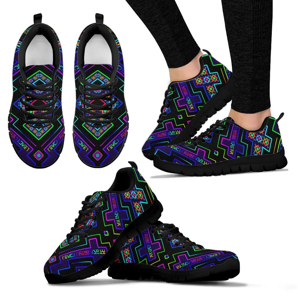 Chromatic Lattice Sneakers