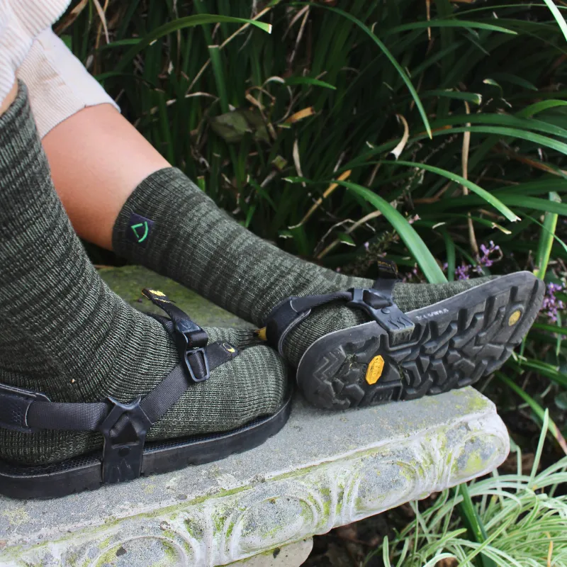 Fluffy YUBI Tabi Socks