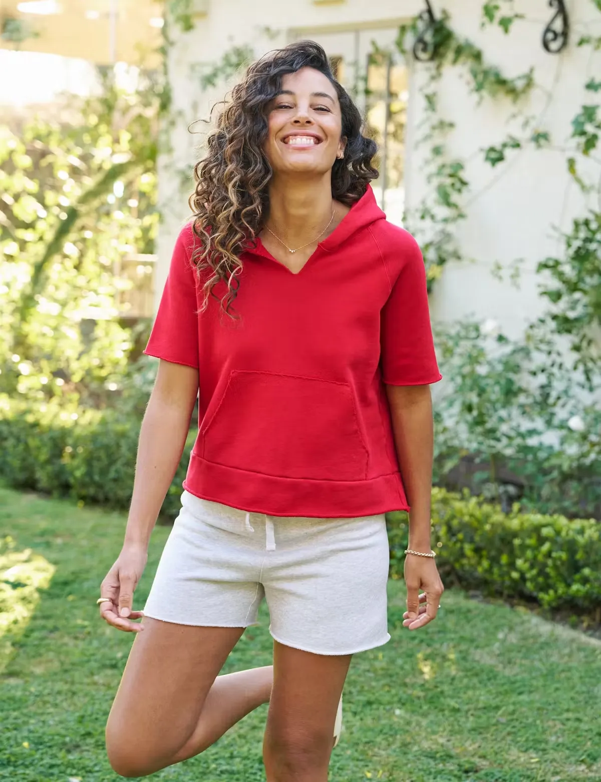 Frank & Eileen - Mel Hoodie in Double Decker Red