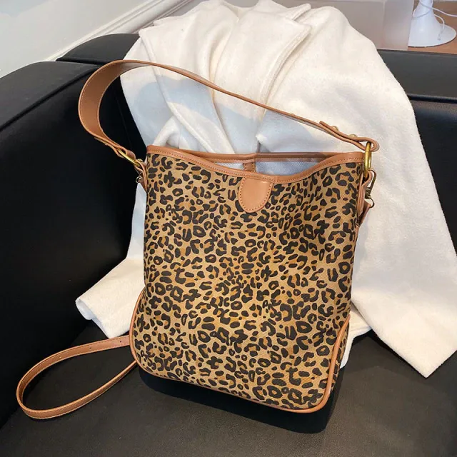 Garner Women's Handbag