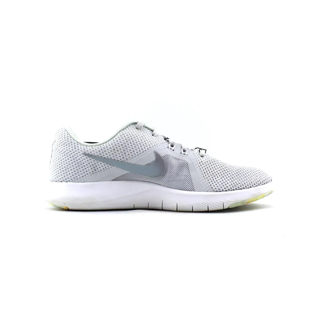 NIKE FLEX TR 8