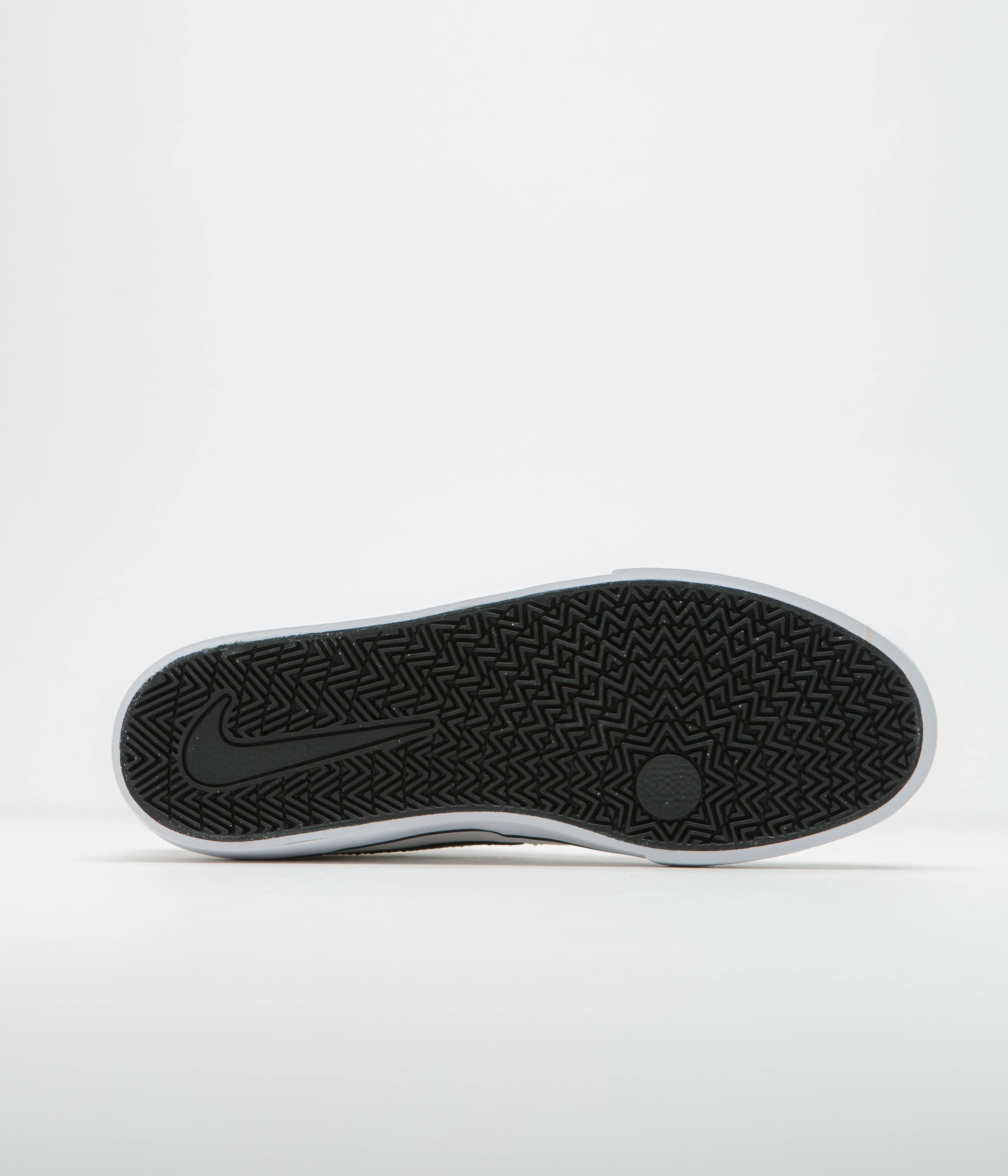 Nike SB Chron 2 Canvas Shoes - White / Black - White
