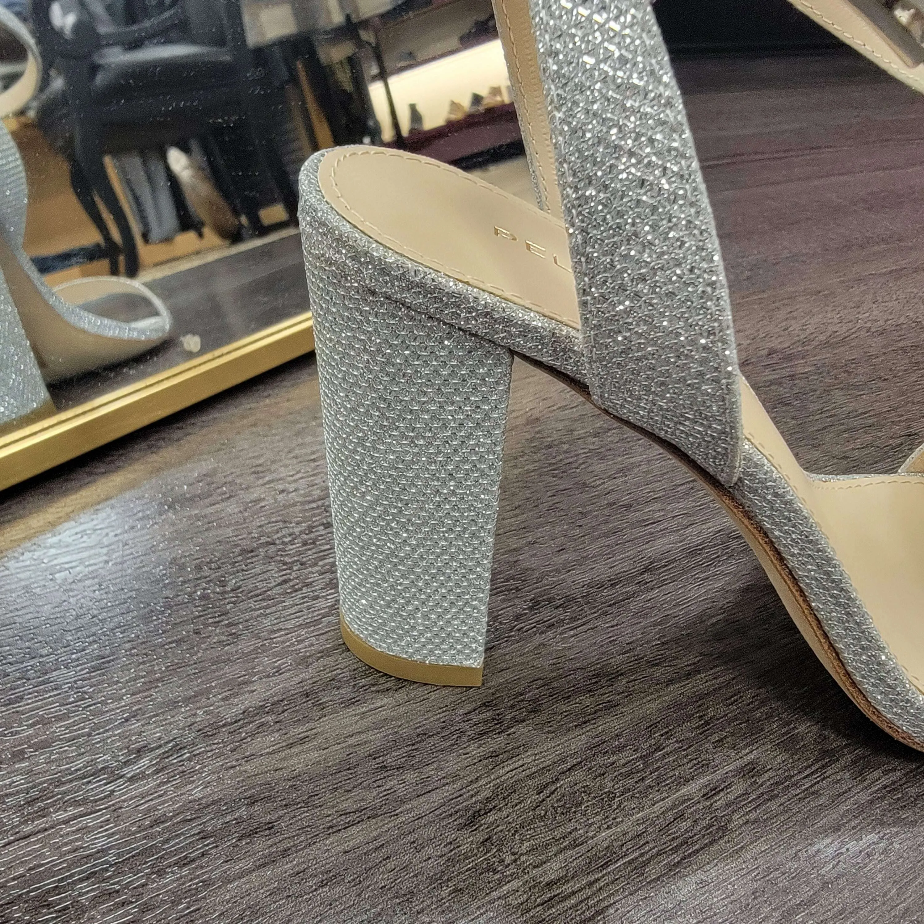 PELLE MODA - BRYNN - Silver Metallic