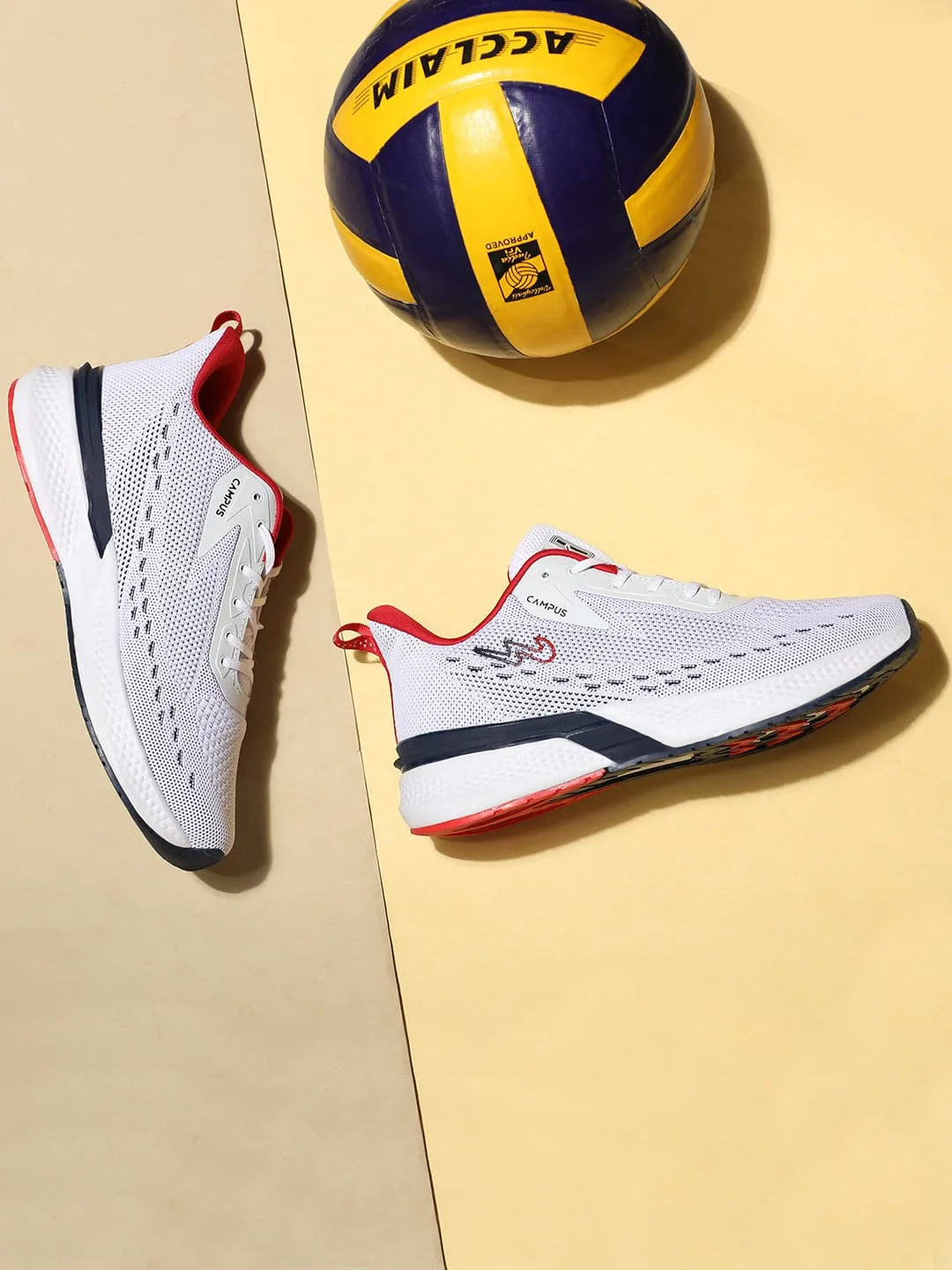 RALLY White Men's Running Shoes