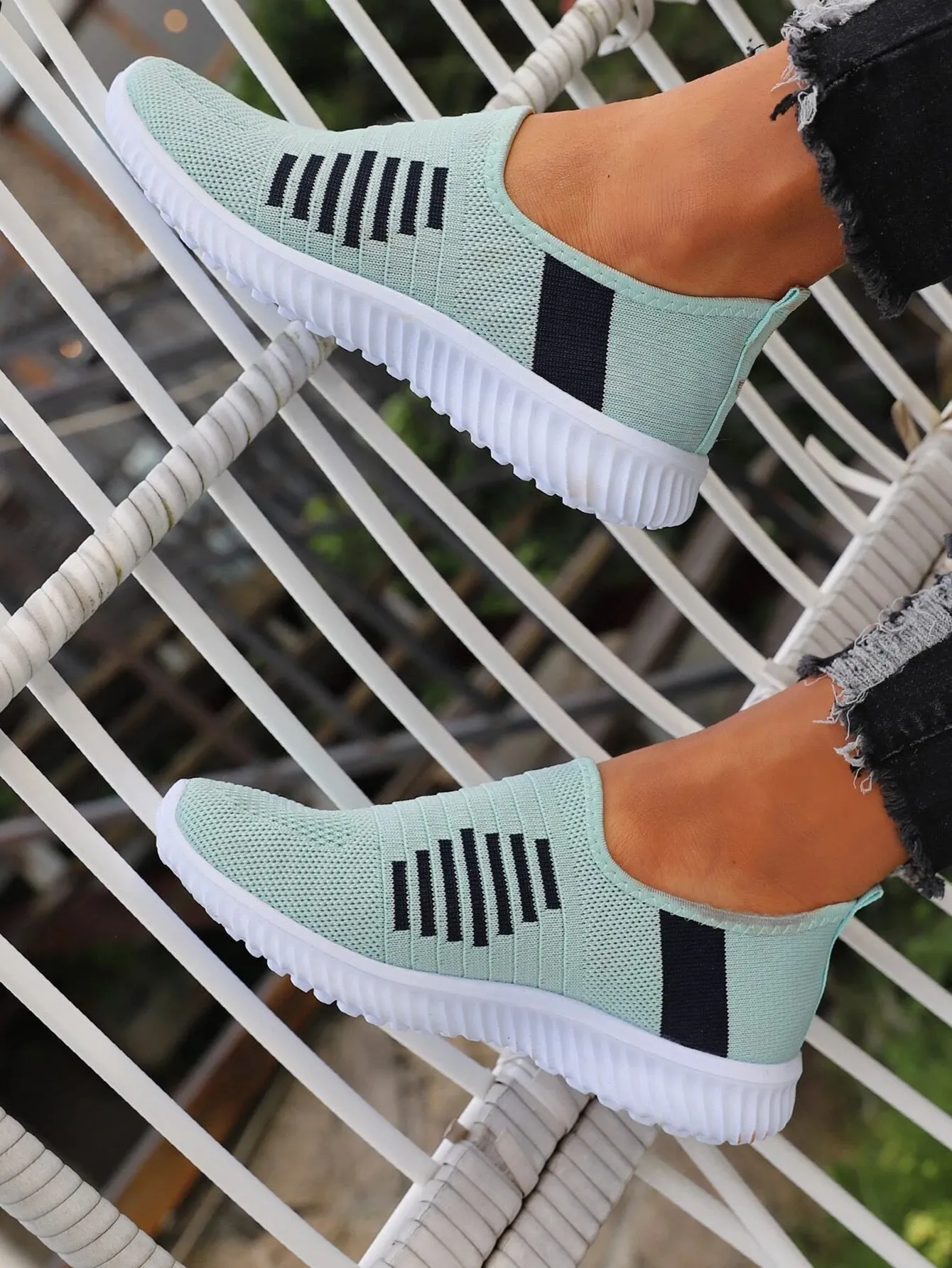 Striped Running Shoes